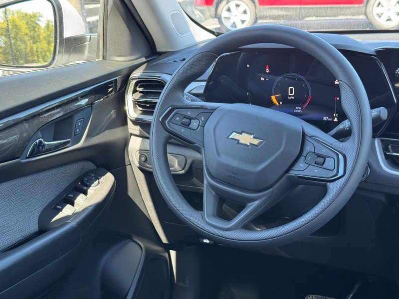 New 2026 Chevrolet TrailBlazer LT FWD image 8
