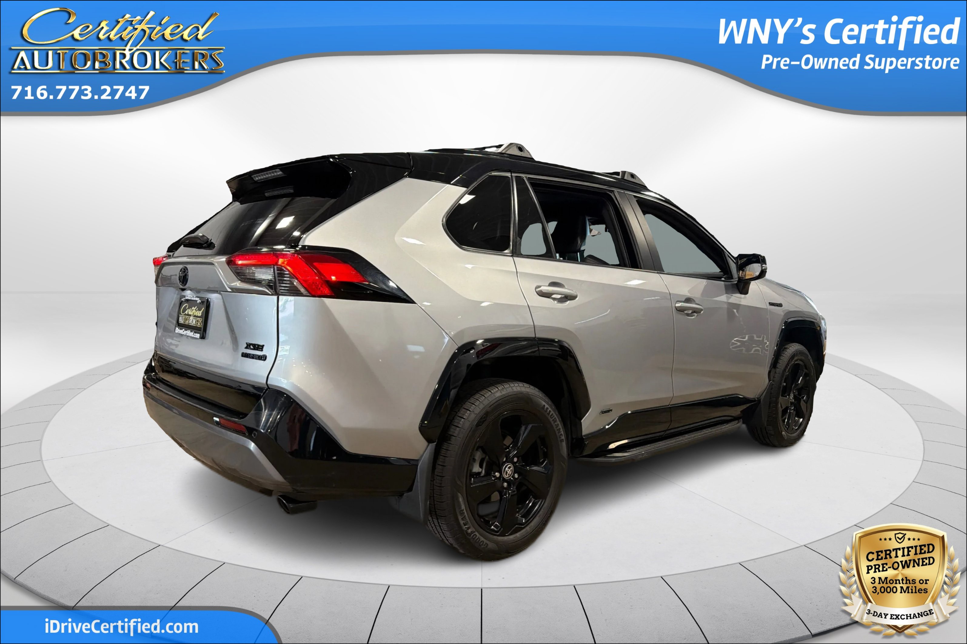 Used 2021 Toyota RAV4 XSE AWD/4WD image 6