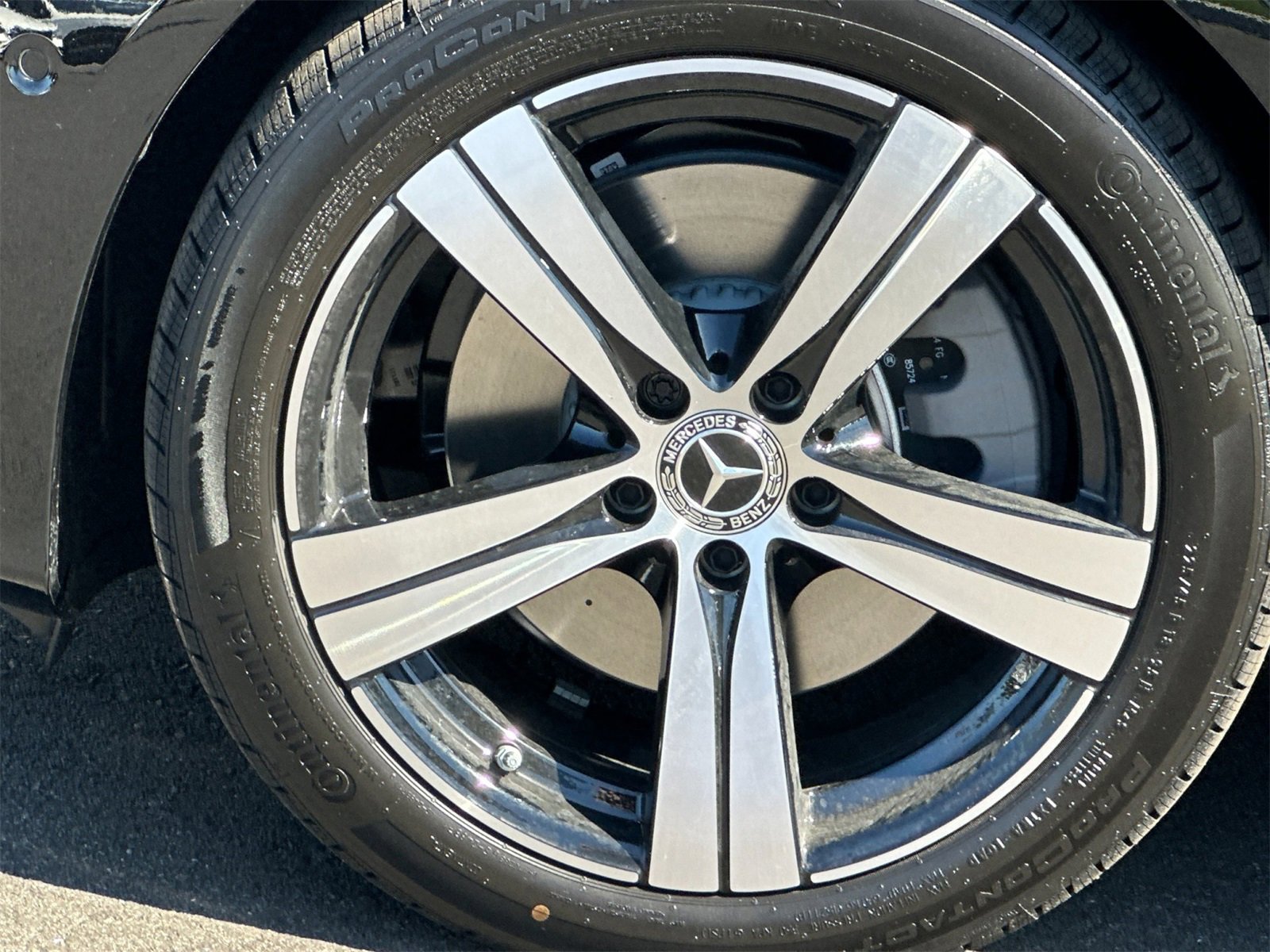 New 2025 Mercedes-Benz C 300 4MATIC Sedan image 30