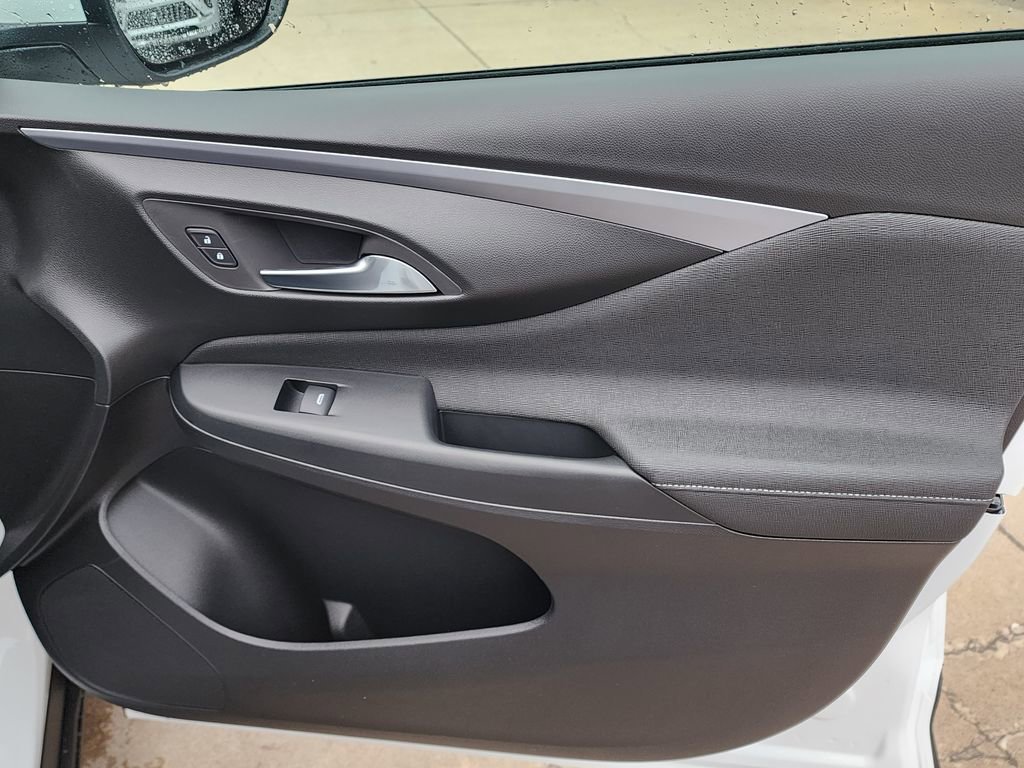 New 2026 Buick Envista Preferred FWD image 34