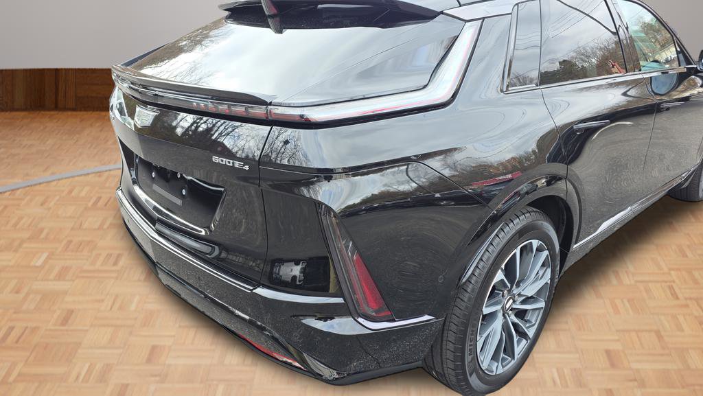 Certified 2024 Cadillac Lyriq Sport w/ LPO, Floor Liner Package image 11