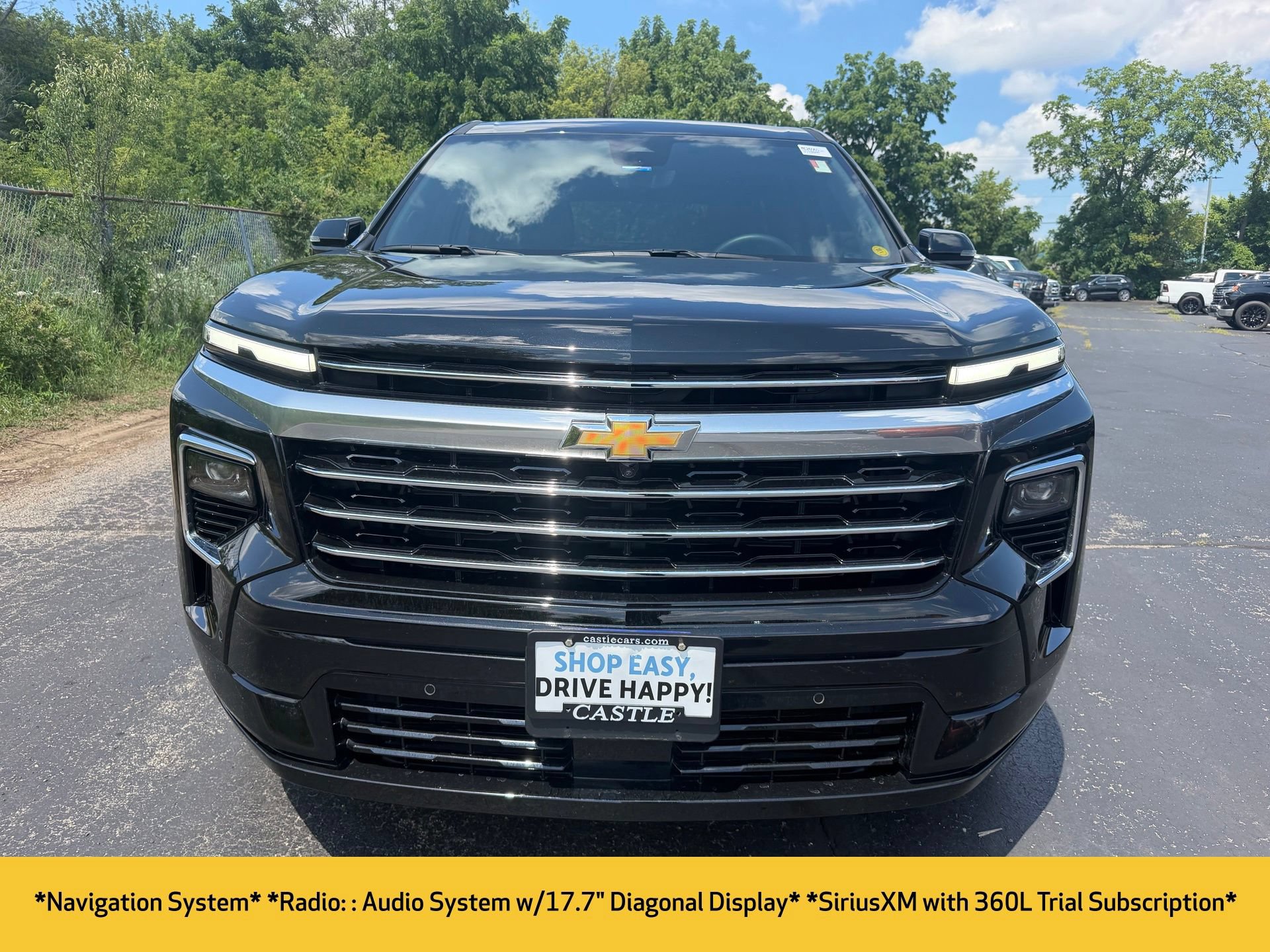 Used 2026 Chevrolet Traverse High Country AWD/4WD image 2