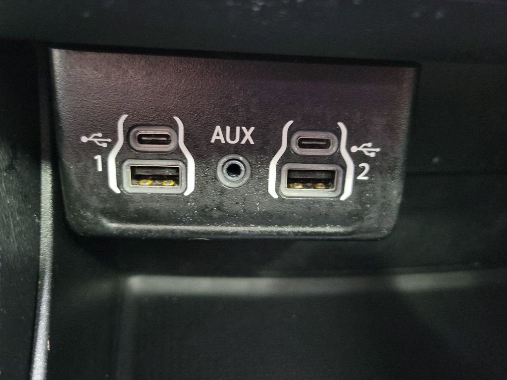 Used 2023 Dodge Durango GT image 43