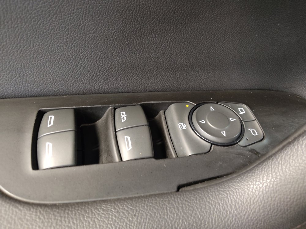 Used 2019 Chevrolet Blazer RS image 27