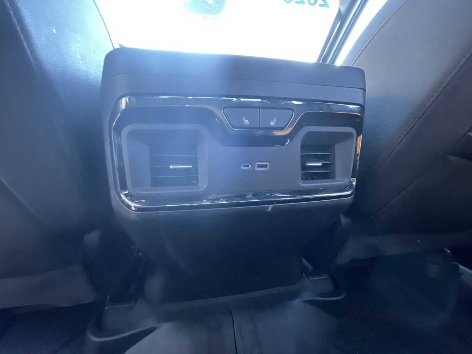 Used 2025 Chevrolet Silverado 2500 ZR2 w/ Technology Package image 21