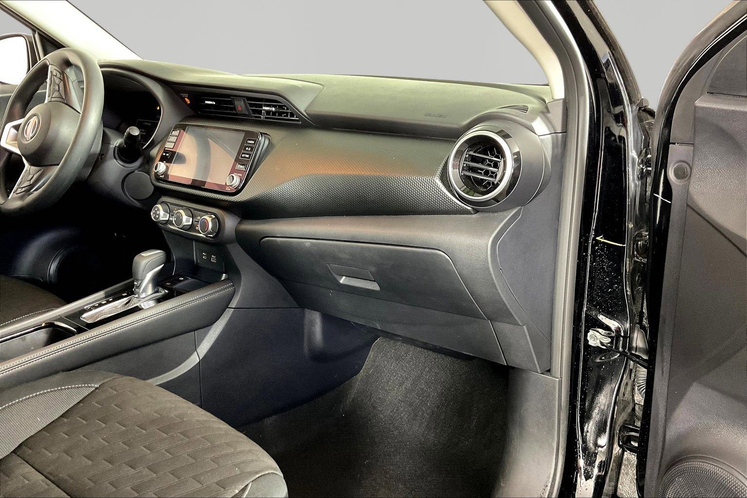 Used 2023 Nissan Kicks SV FWD image 25