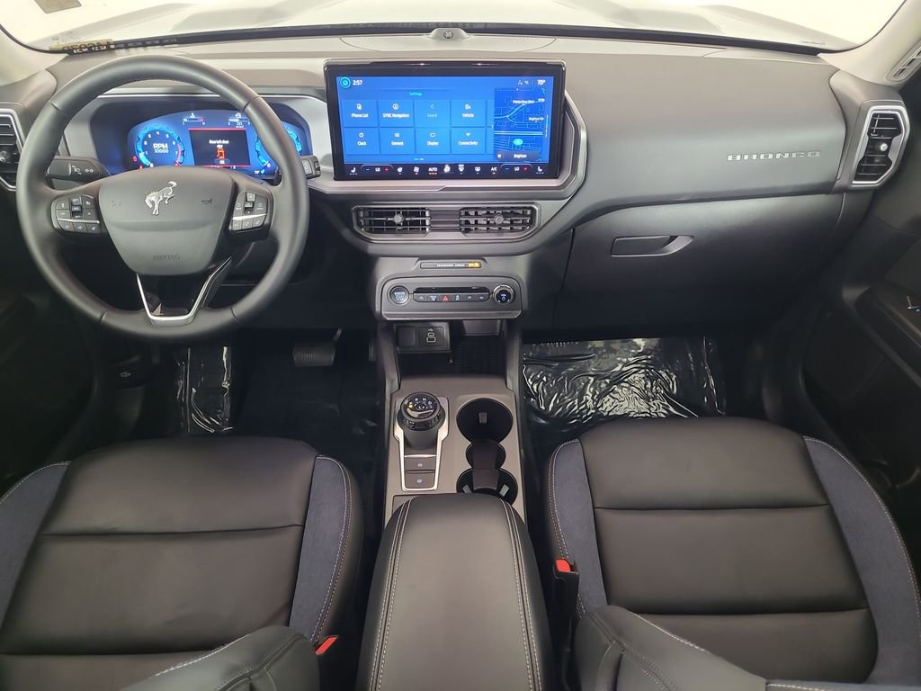 Used 2025 Ford Bronco Sport Outer Banks w/ Outer Banks Tech Package+ AWD/4WD image 23