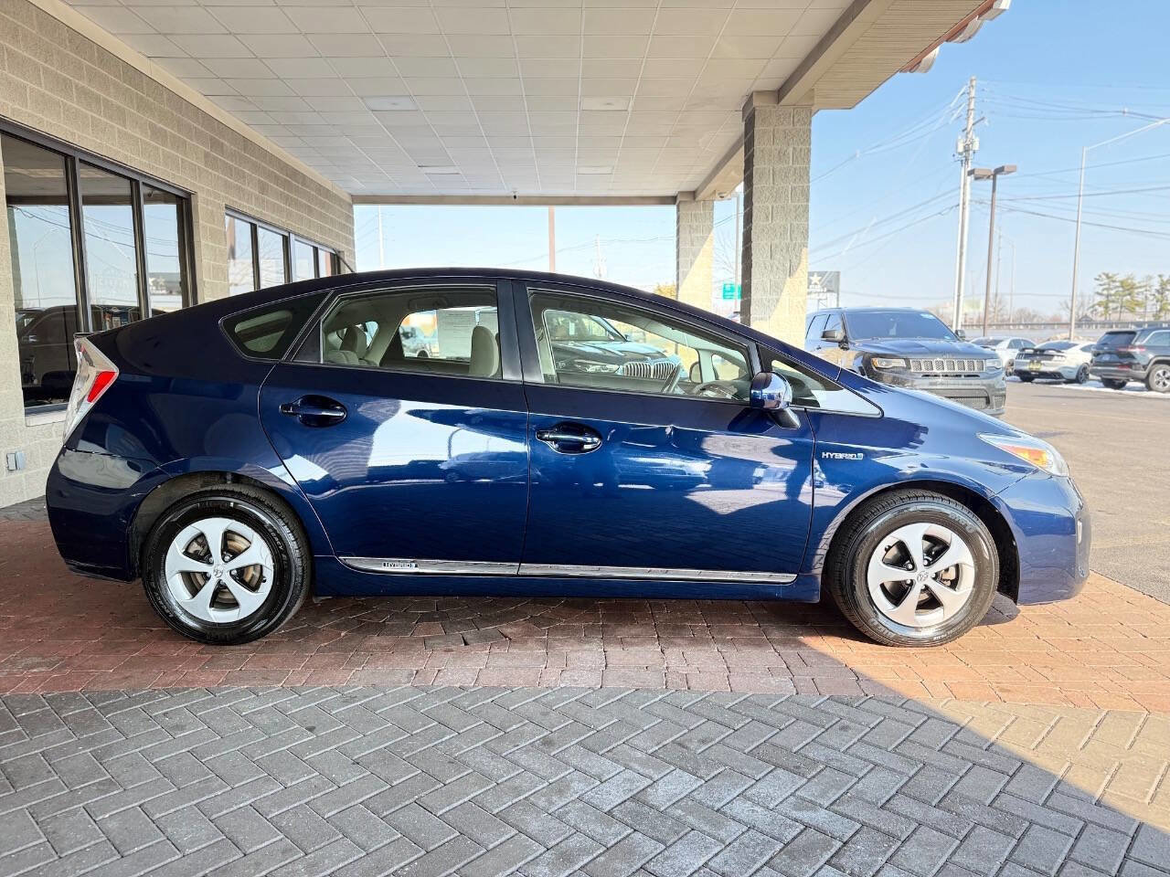 Used 2015 Toyota Prius Two FWD image 12