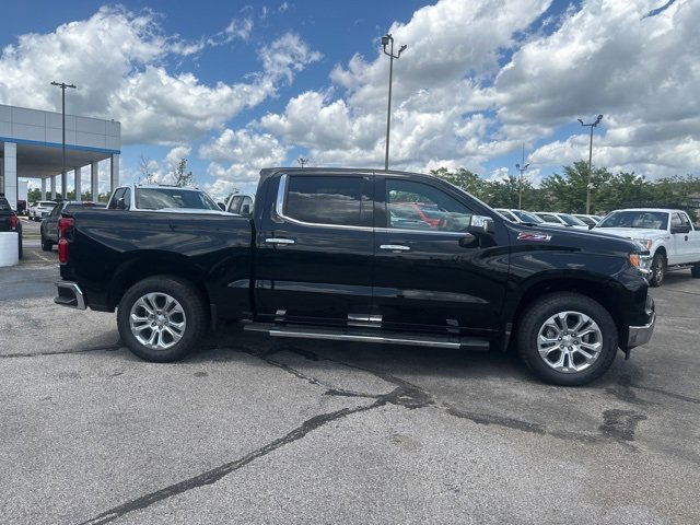 New 2025 Chevrolet Silverado 1500 LTZ w/ Technology Package image 2