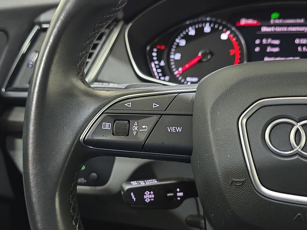 Used 2023 Audi Q5 2.0T Premium w/ Convenience Package image 17