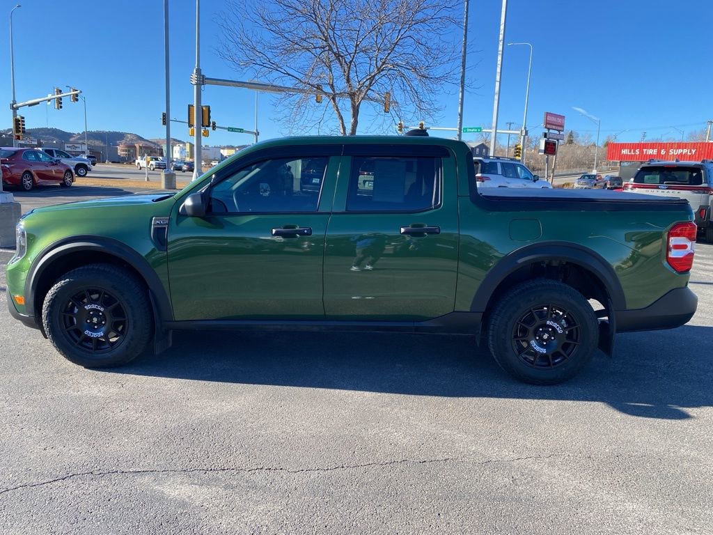 Used 2025 Ford Maverick XL w/ Equipment Group 102A image 4