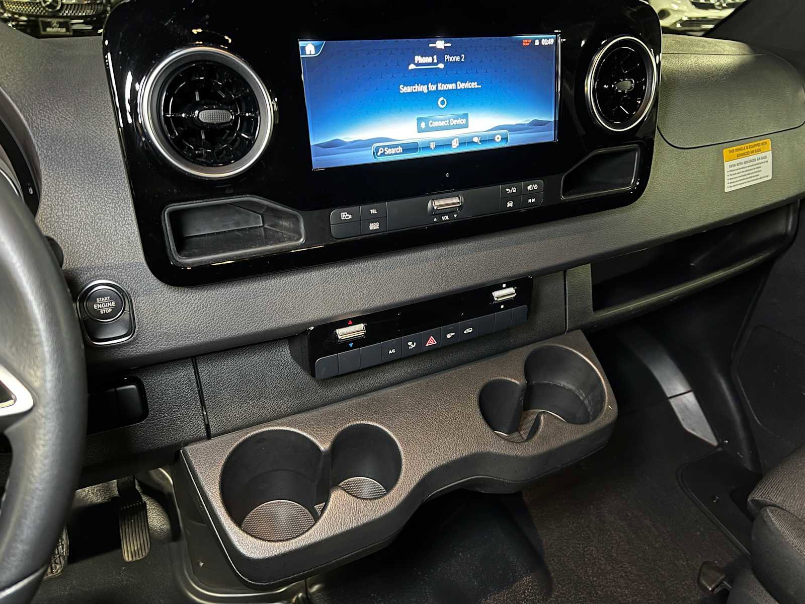 Used 2025 Mercedes-Benz Sprinter 2500 image 30