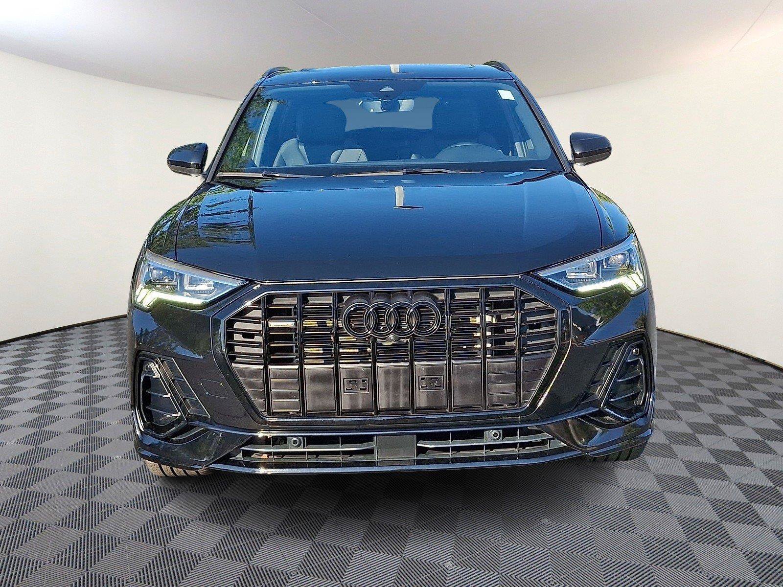 Used 2024 Audi Q3 2.0T Premium Plus AWD/4WD image 2