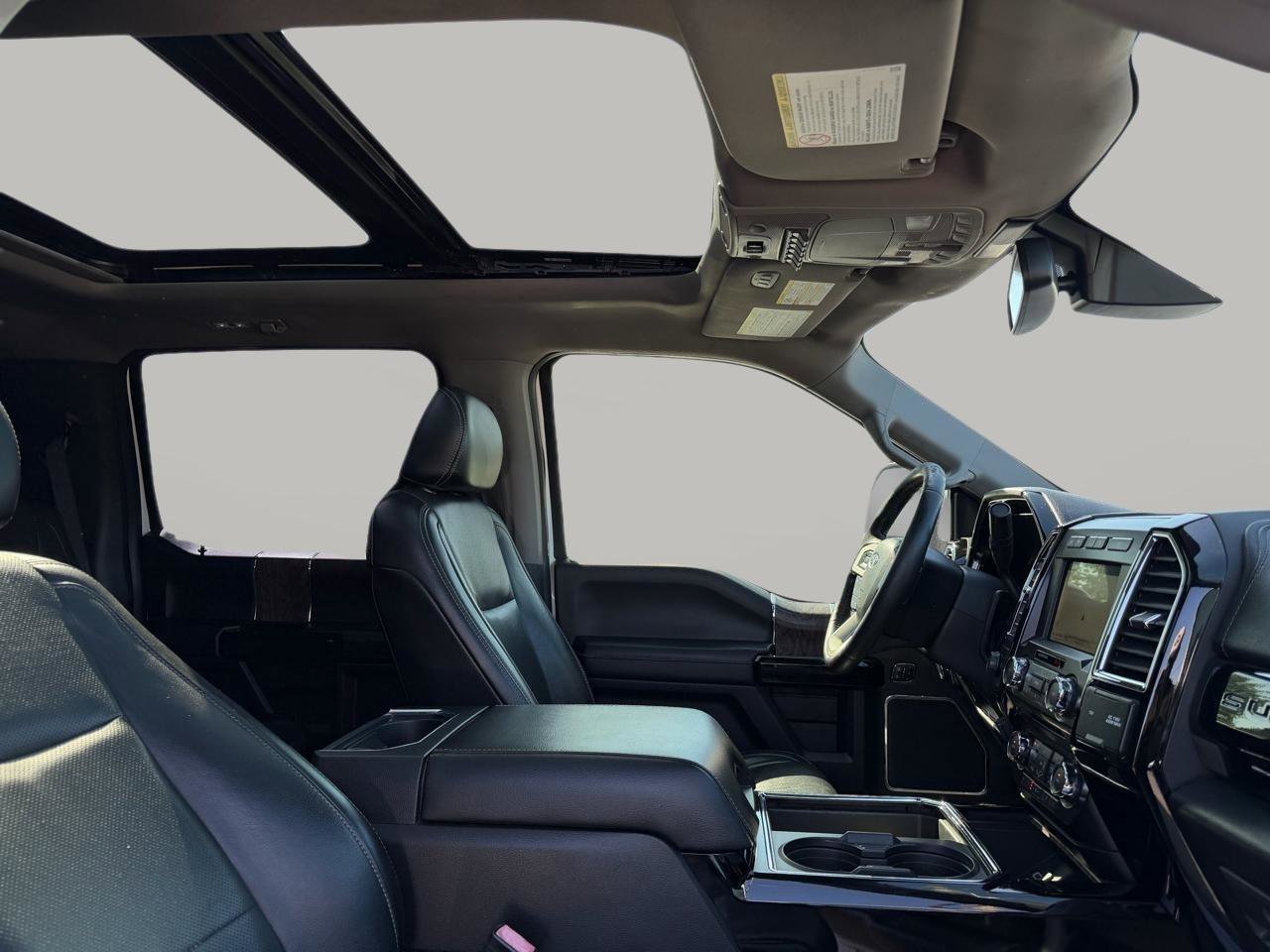 Used 2018 Ford F350 Lariat w/ Lariat Ultimate Package image 40