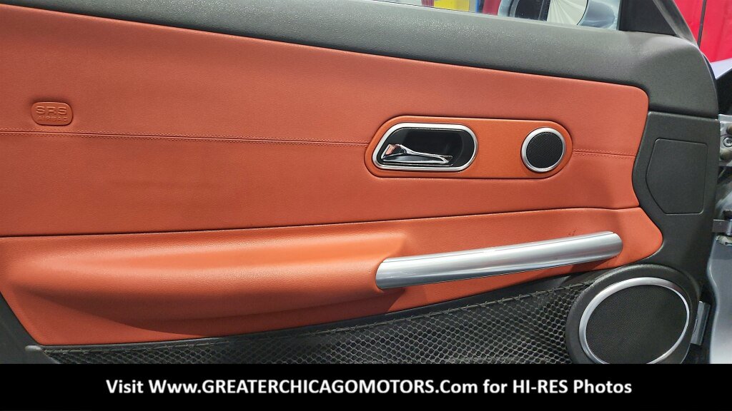 Used 2005 Chrysler Crossfire Limited RWD image 28