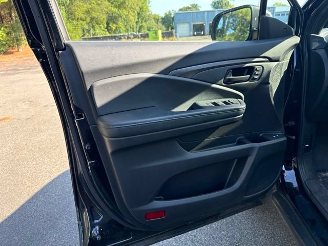 Used 2022 Honda Passport EX-L image 11