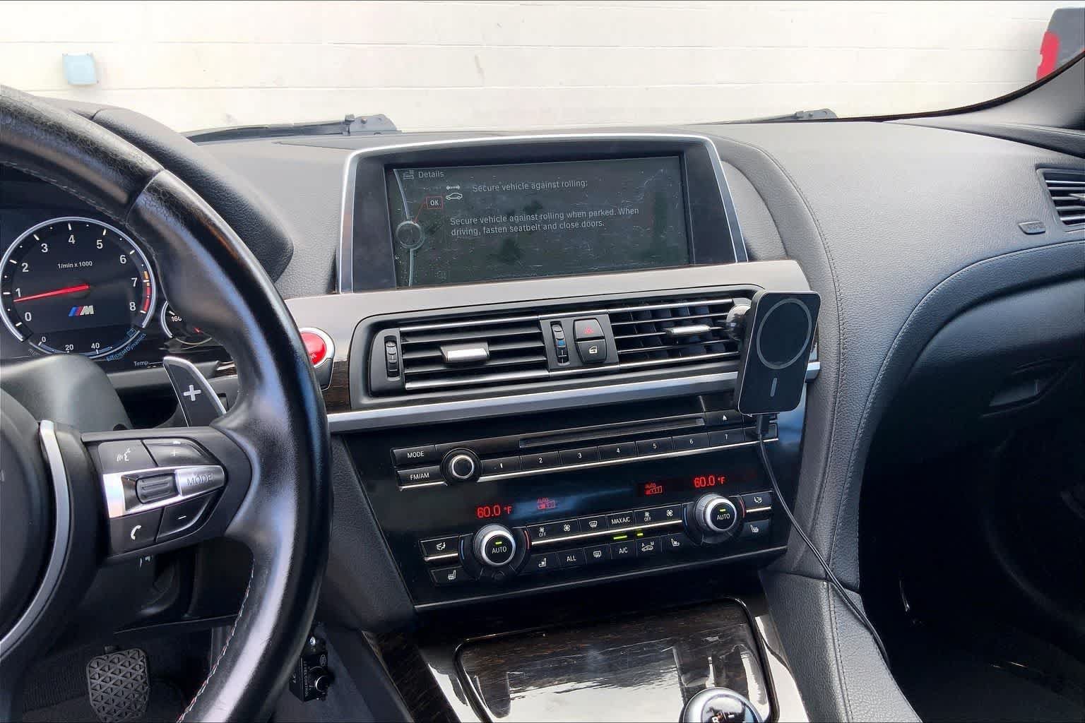 Used 2013 BMW M6 Convertible RWD image 14