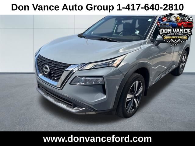 Used 2022 Nissan Rogue SL w/ SL Premium Package image 5