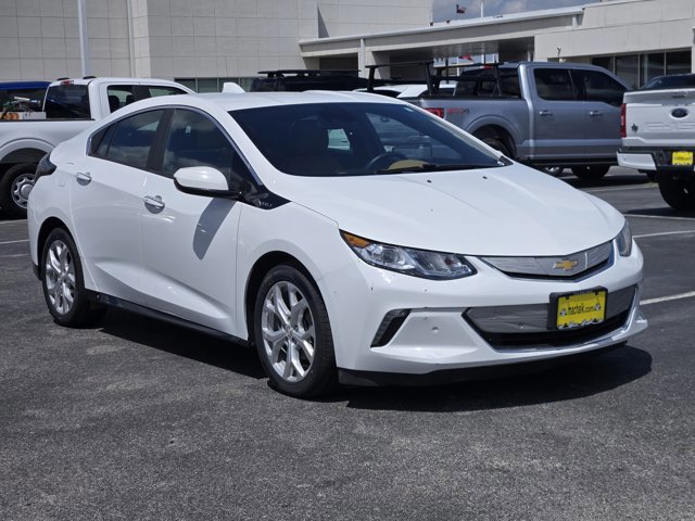 Used 2018 Chevrolet Volt Premier w/ Driver Confidence Package image 3