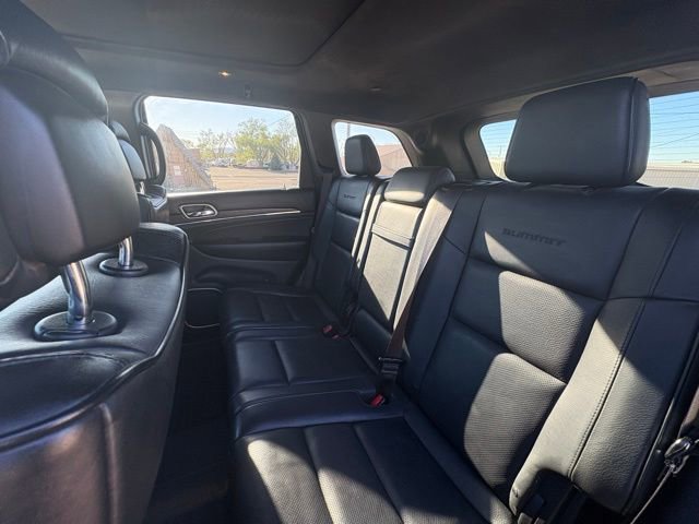Used 2016 Jeep Grand Cherokee Summit w/ Platinum Series Group AWD/4WD image 9