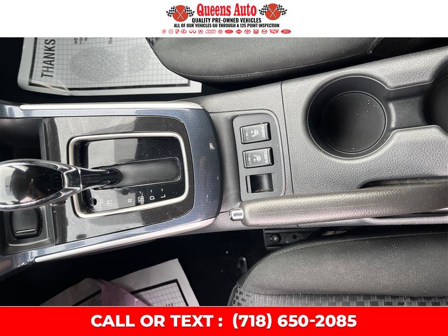 Used 2019 Nissan Sentra SR image 15