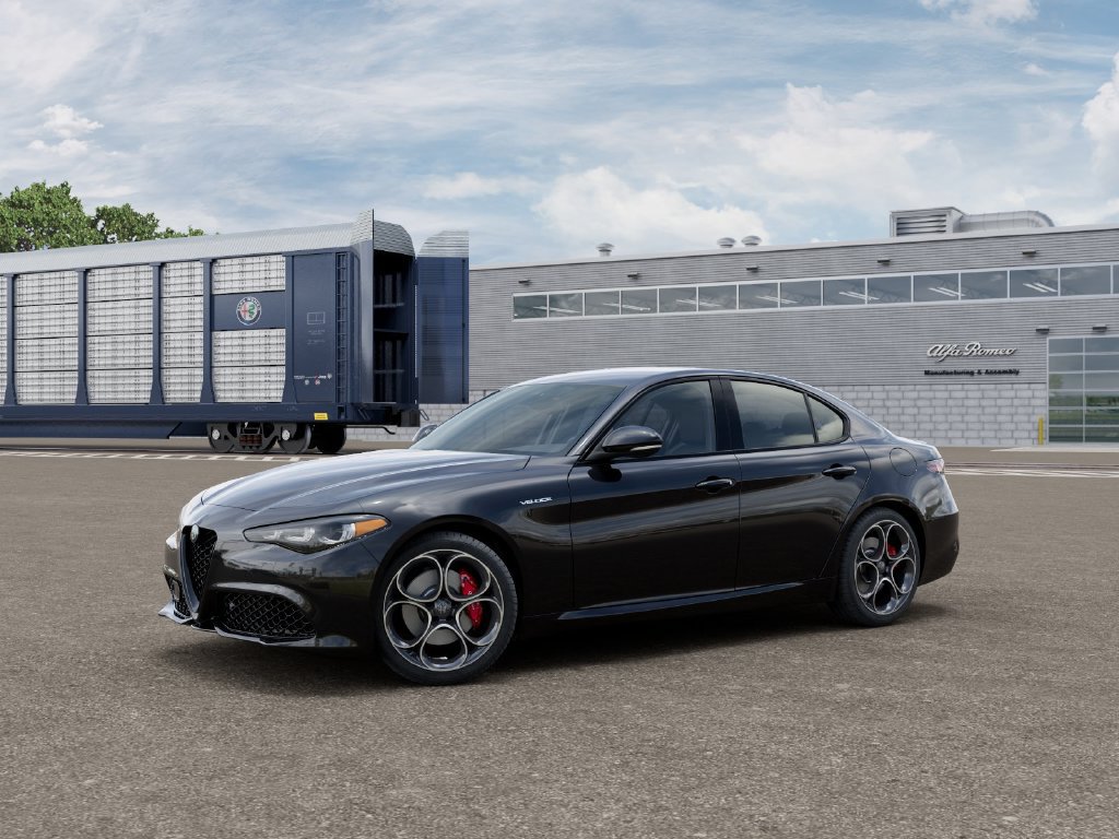 New 2026 Alfa Romeo Giulia RWD image 2