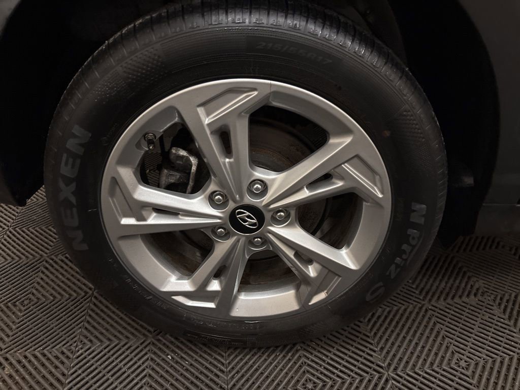 Used 2023 Hyundai Kona SEL image 23