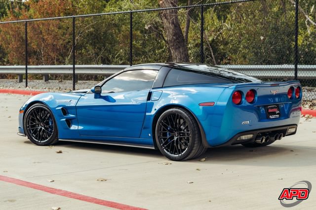 Used 2010 Chevrolet Corvette ZR1 w/ Preferred Equipment Group RWD image 3
