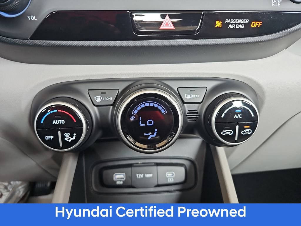 Certified 2023 Hyundai Venue SEL FWD image 23