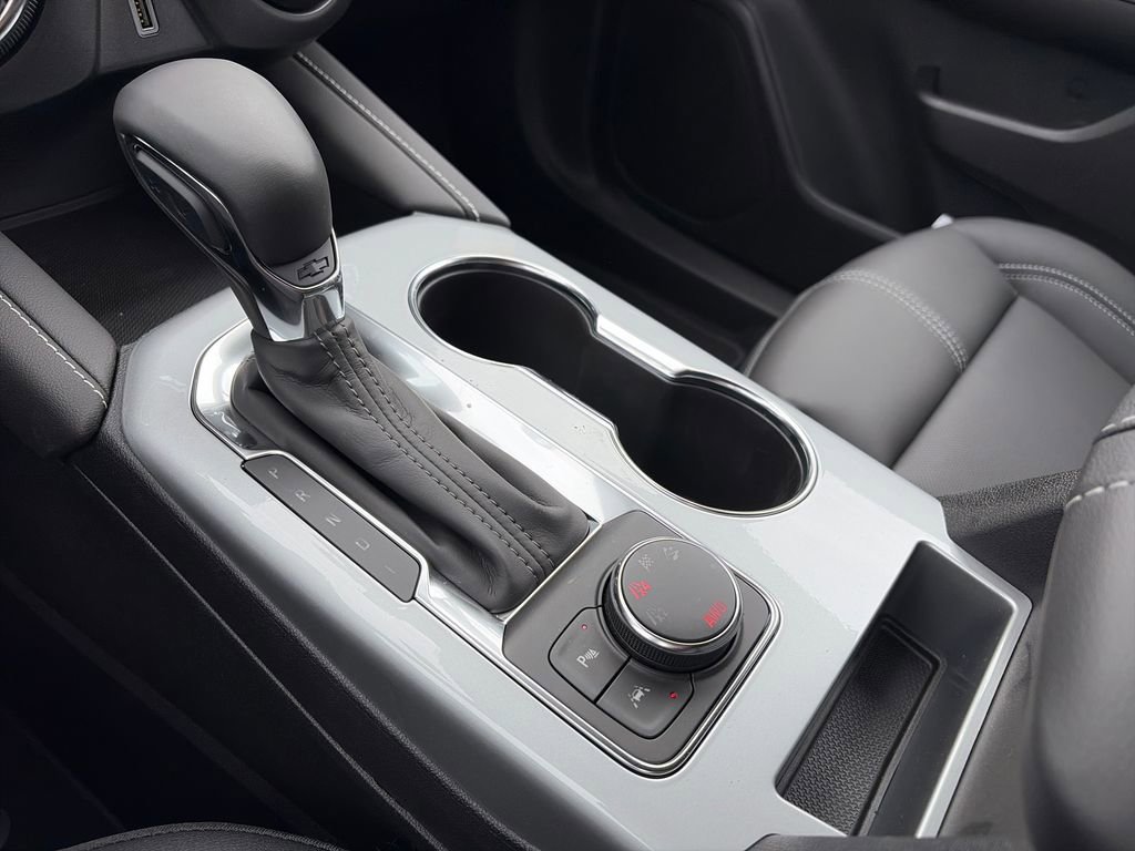 New 2026 Chevrolet Blazer LT w/ Midnight/Sport Edition AWD/4WD image 23