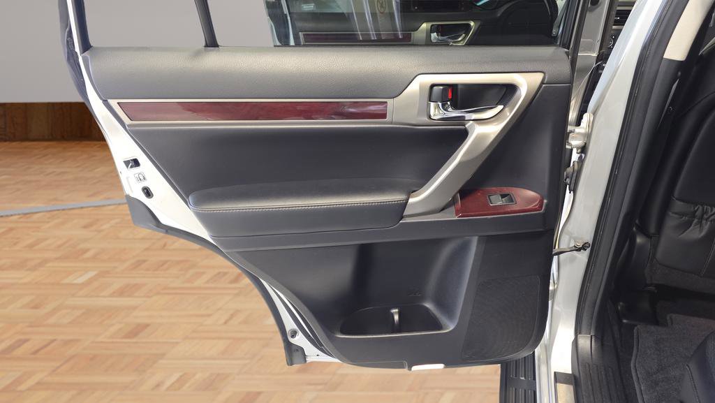 Used 2016 Lexus GX 460 460 image 13