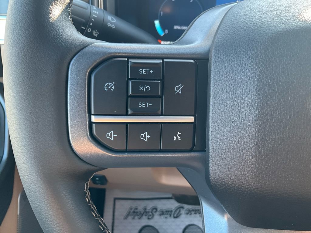 New 2026 Ford F250 Lariat w/ Chrome Package image 19