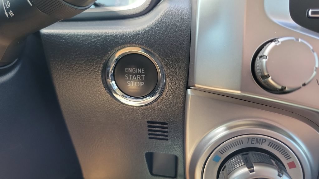 Certified 2022 Toyota 4Runner Limited AWD/4WD image 24