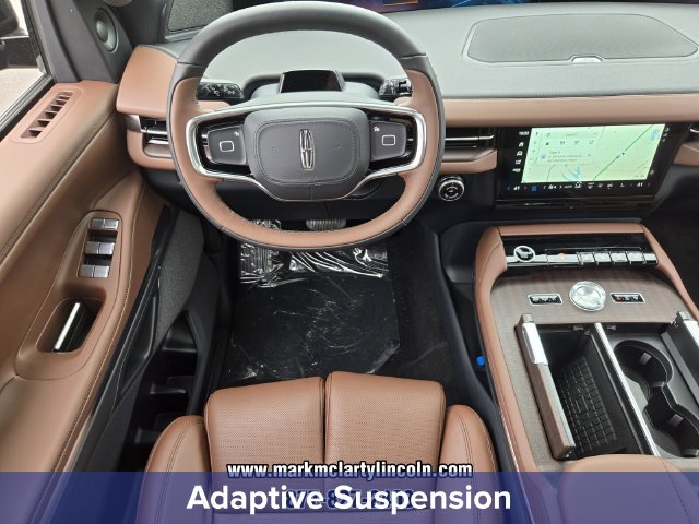 New 2026 Lincoln Navigator Reserve AWD/4WD image 10