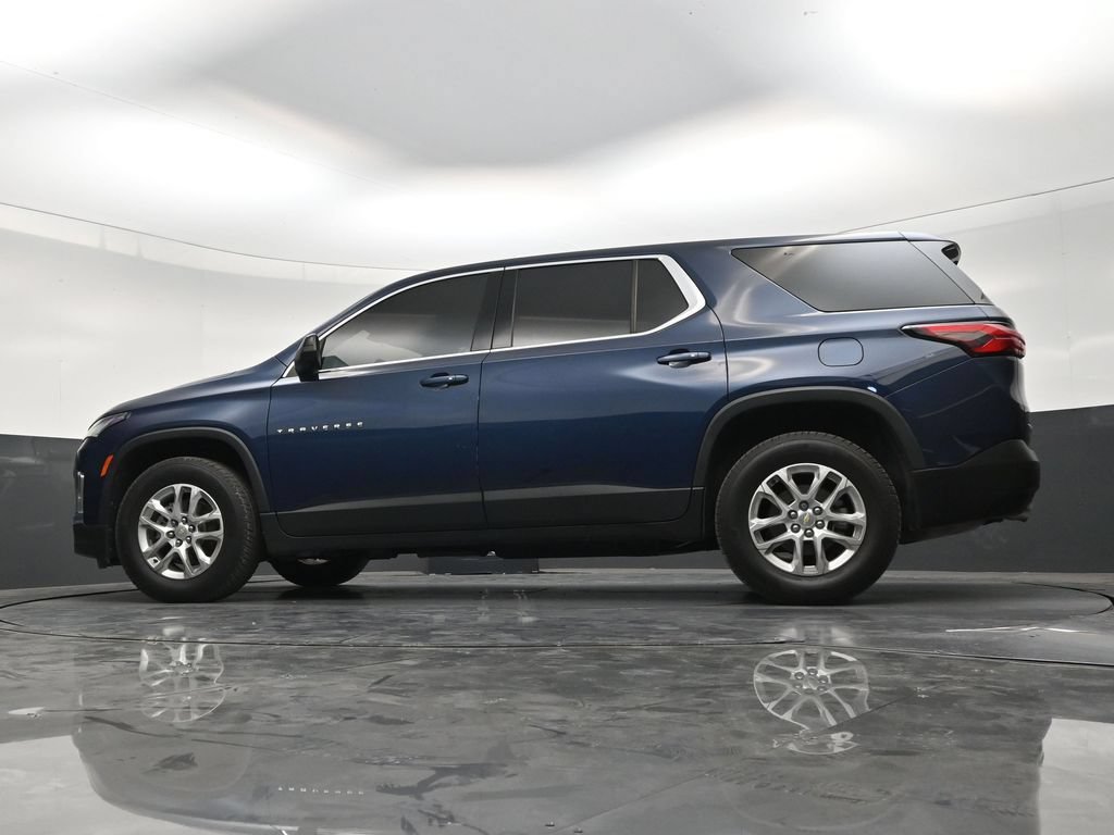 Used 2022 Chevrolet Traverse LS FWD image 21