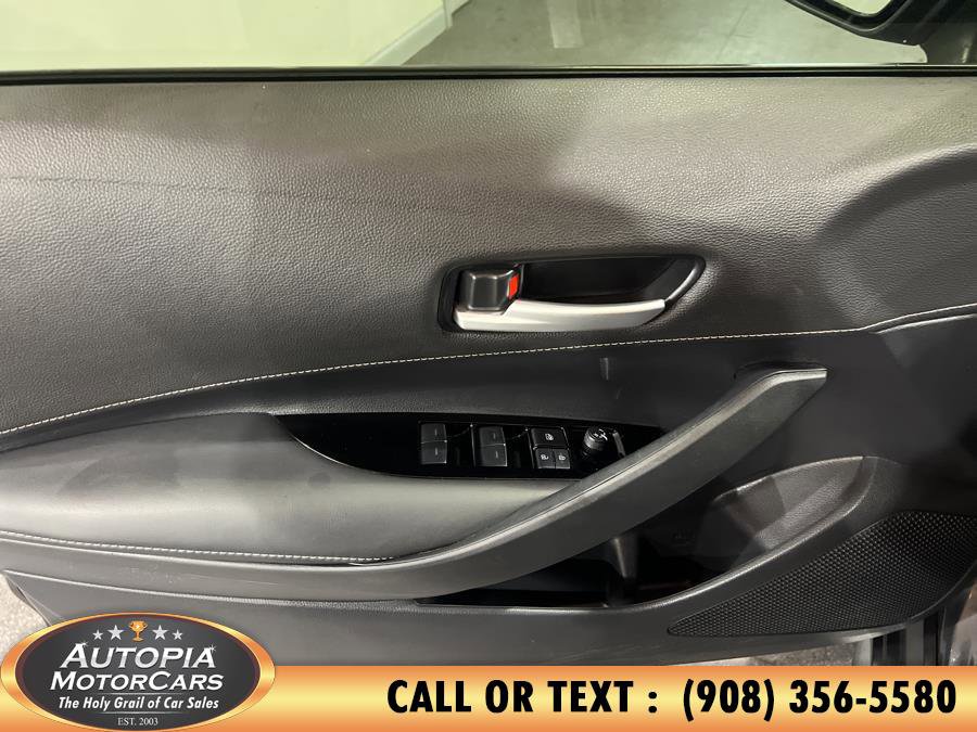 Used 2025 Toyota Corolla SE image 19