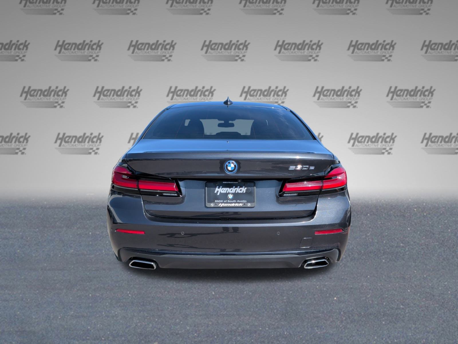 Certified 2023 BMW 530e w/ Premium Package image 8