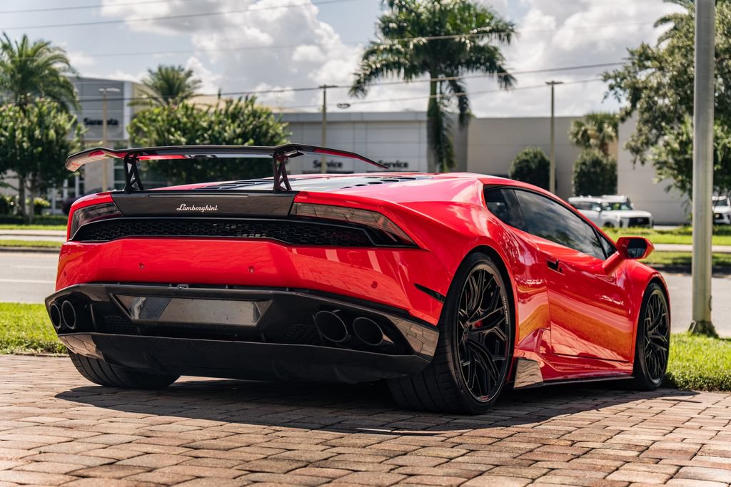 Used 2016 Lamborghini Huracan LP 610-4 AWD/4WD image 5
