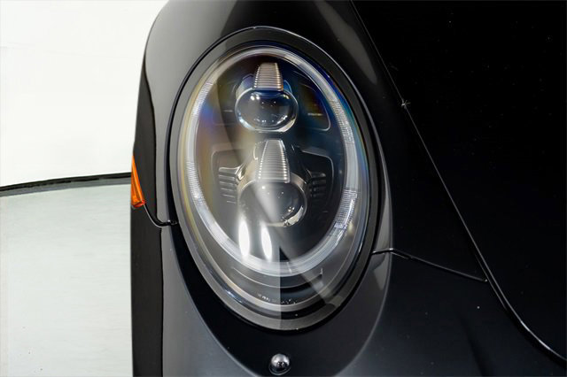 Used 2016 Porsche 911 Turbo image 47