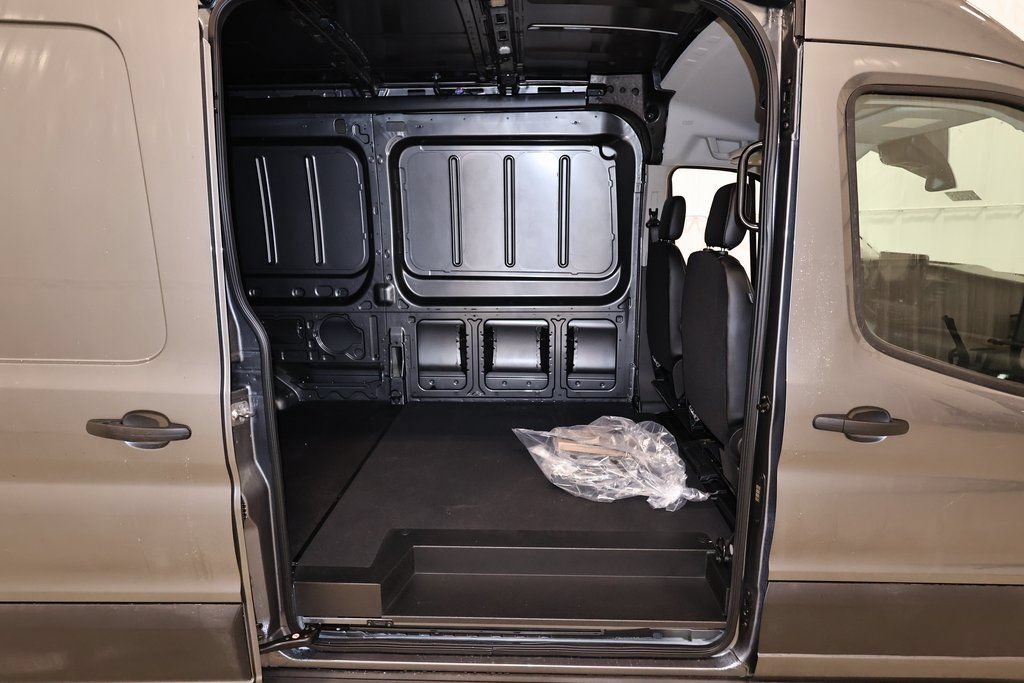 New 2026 Ford Transit 250 148 Medium Roof RWD image 14