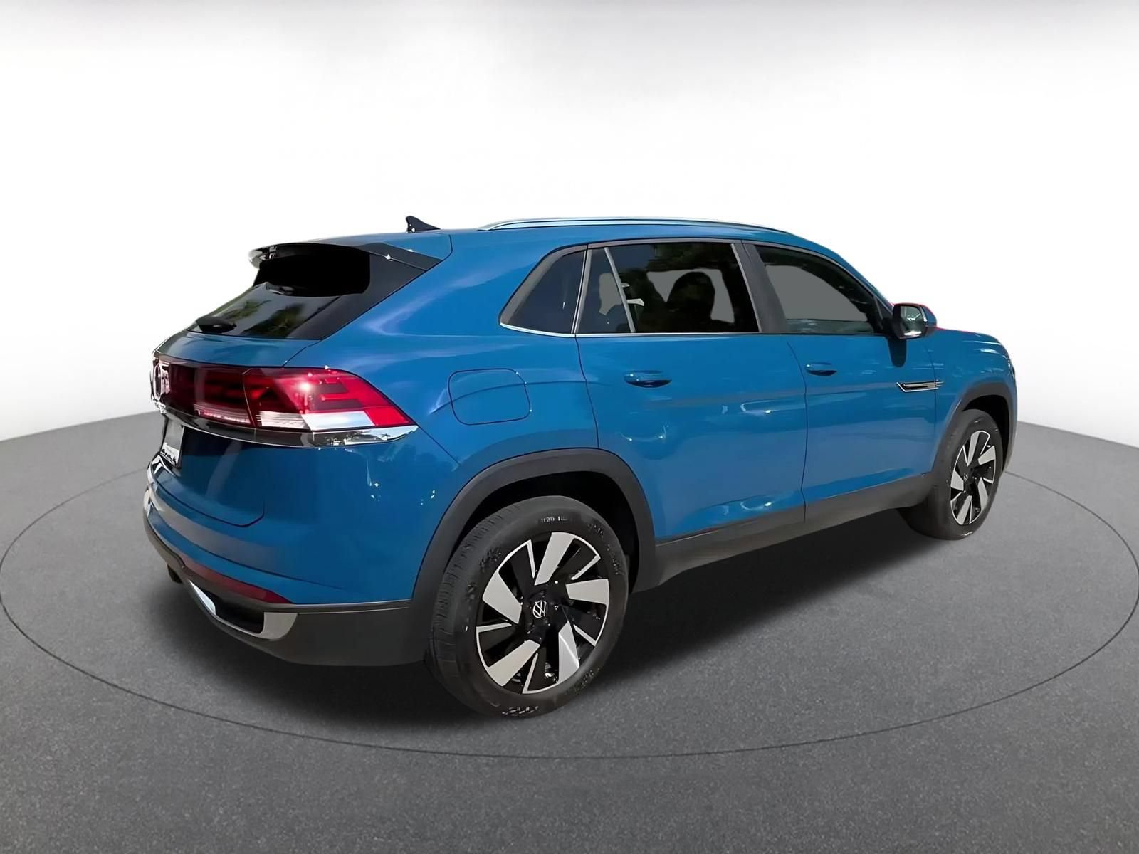 Used 2026 Volkswagen Atlas Cross Sport SE FWD image 14