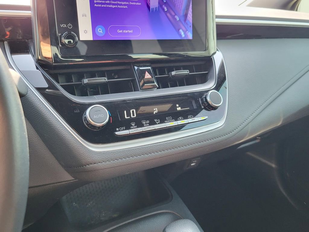 Used 2025 Toyota Corolla SE FWD image 27