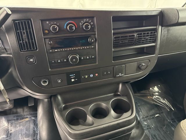 Used 2020 Chevrolet Express 2500 LT w/ LT Preferred Equipment Group image 18