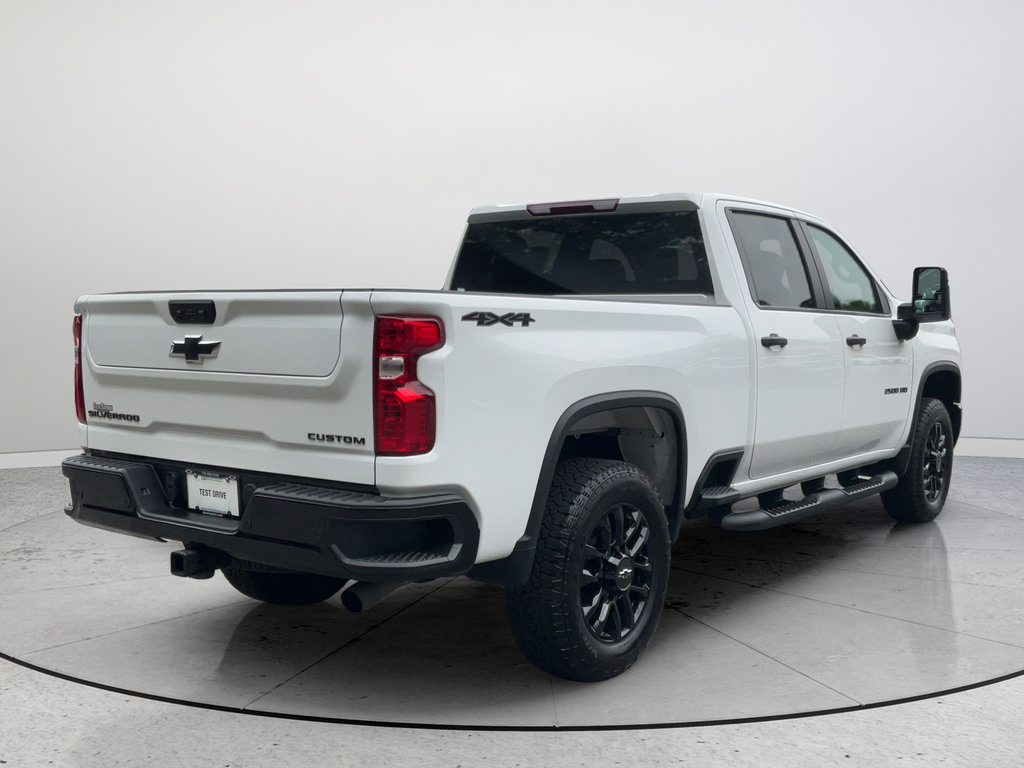 Used 2025 Chevrolet Silverado 2500 Custom w/ Custom Value Package AWD/4WD image 7