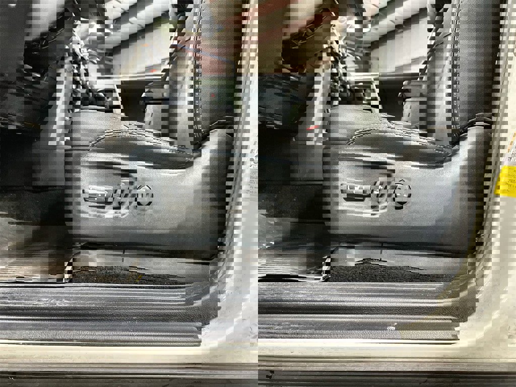 Used 2021 Toyota 4Runner SR5 Premium image 12