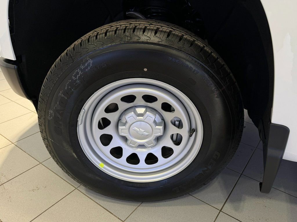 New 2026 Chevrolet Silverado 1500 W/T w/ WT Value Package image 22