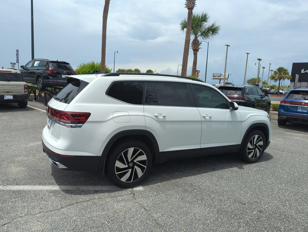 Used 2024 Volkswagen Atlas SE FWD image 5