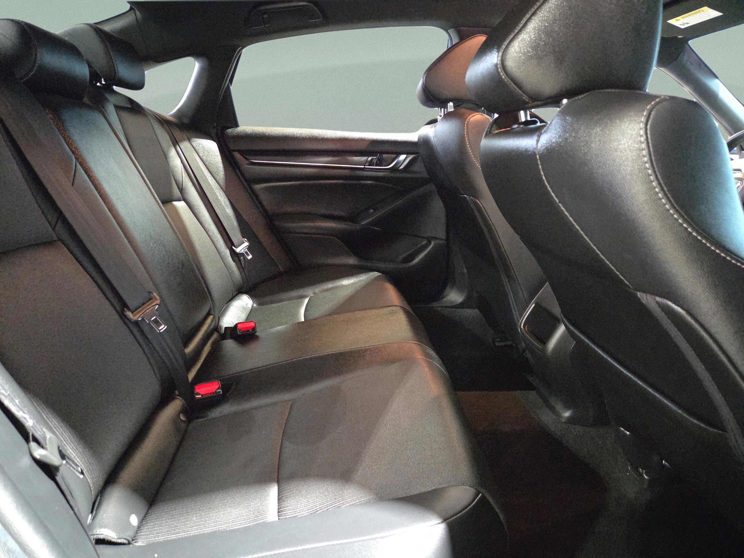 Used 2019 Honda Accord Sport image 33