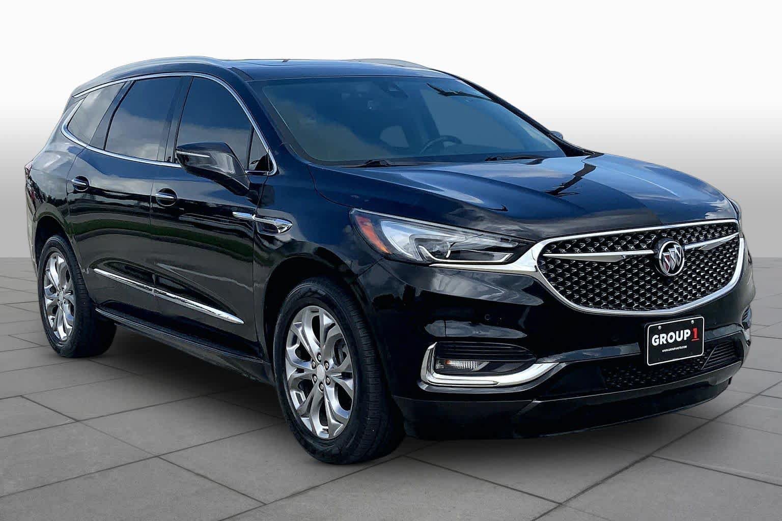 Certified 2018 Buick Enclave Avenir w/ Avenir Technology Package FWD image 3