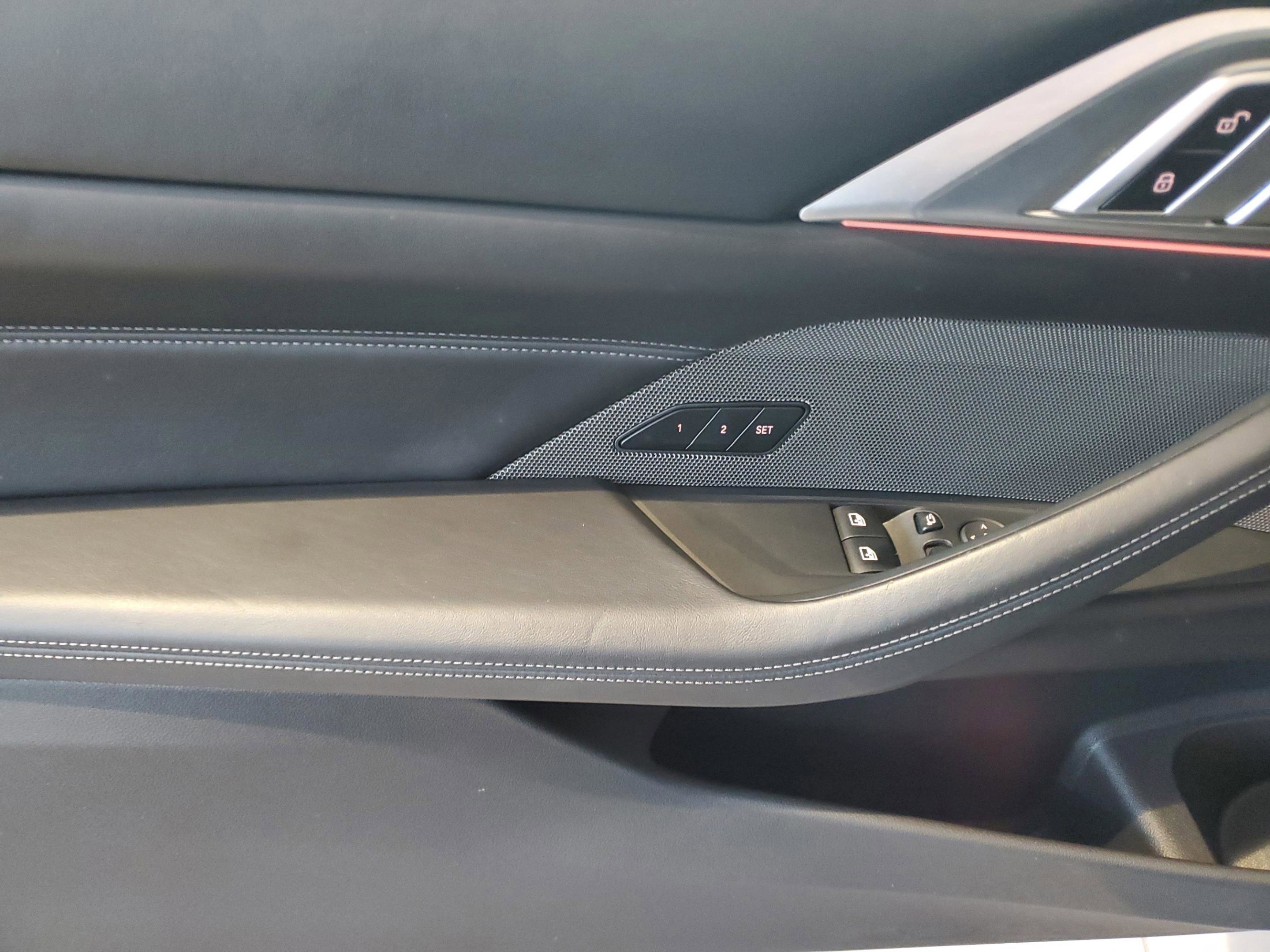 Used 2021 BMW M4 Competition w/ Executive Package image 15